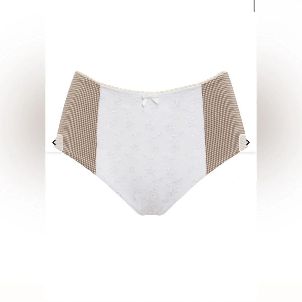 Frankie’s Bikinis x Sydney Sweeney Lisa Full Coverage Bikini Bottom- Sz Medium